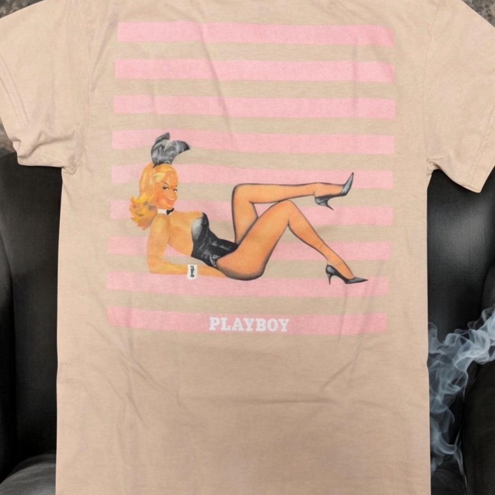 Playboy T-Shirt Small Beige Hop To It Pin Up Girl Graphic Tee Spencers‎ 2023